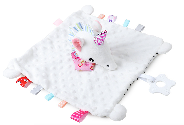 doudou licorne couleur blanche pour fille