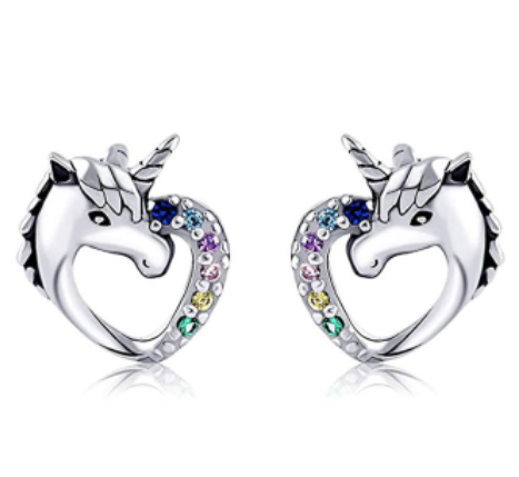 petite boucles d oreilles licorne en forme de coeur