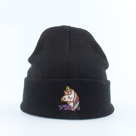 bonnet noir licorne