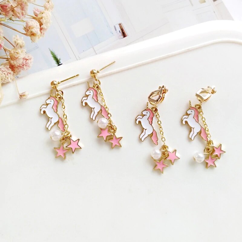 Boucle D'oreille Licorne Pendante "Hao" - monde-licorne