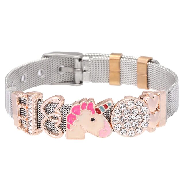 bracelet avec une tete de licorne