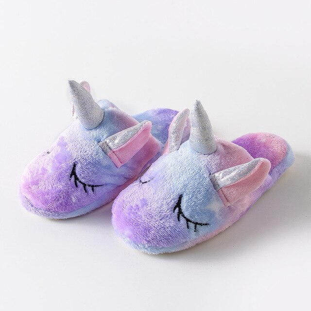 chausson licorne avec vraie corne sur la tete