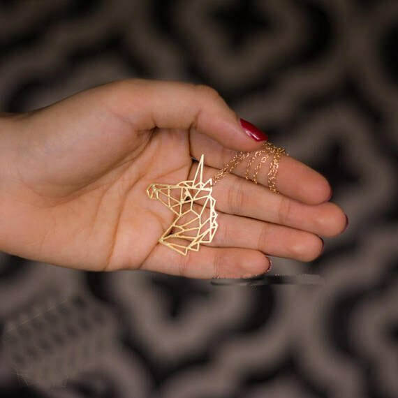 Pendentif licorne or - monde-licorne