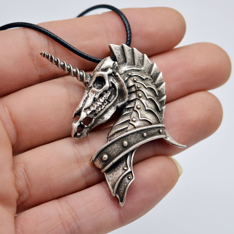 Collier Licorne "Death Métal" - monde-licorne