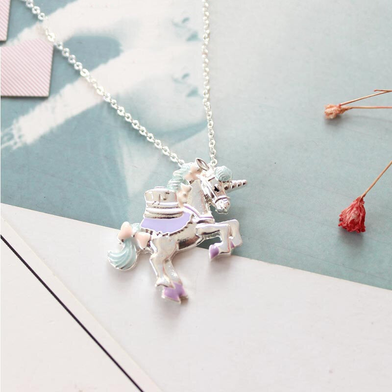 Collier Licorne Japonaise