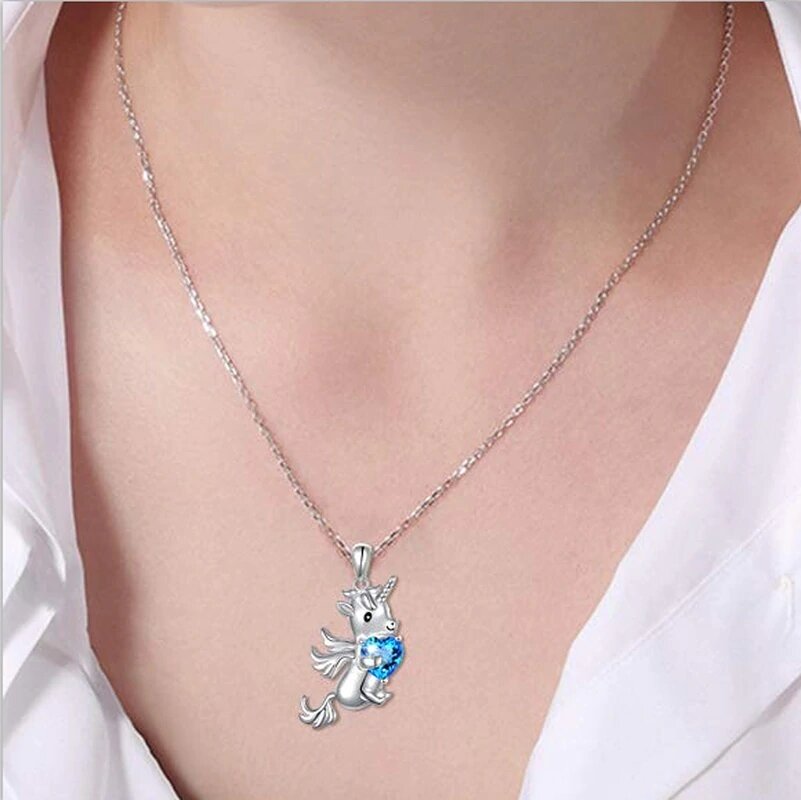 collier petite licorne bebe