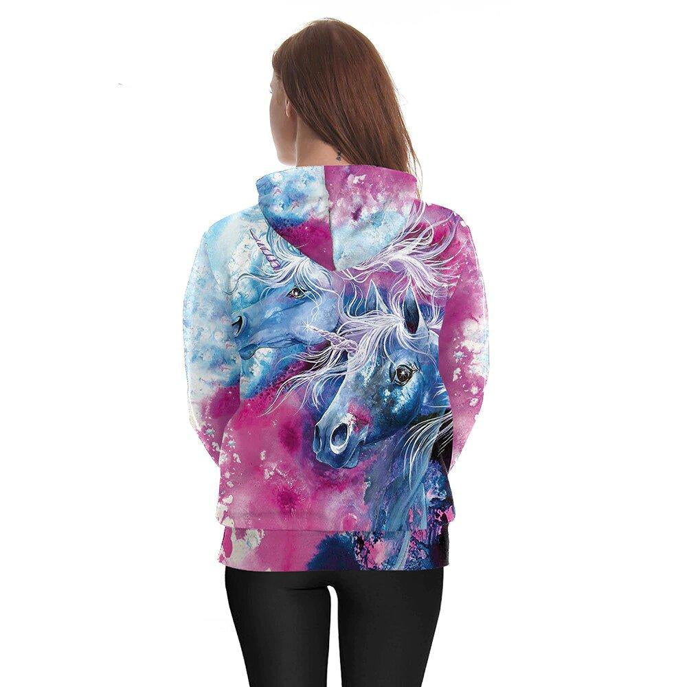 mannequin de dos porte le Sweat Licorne Magique