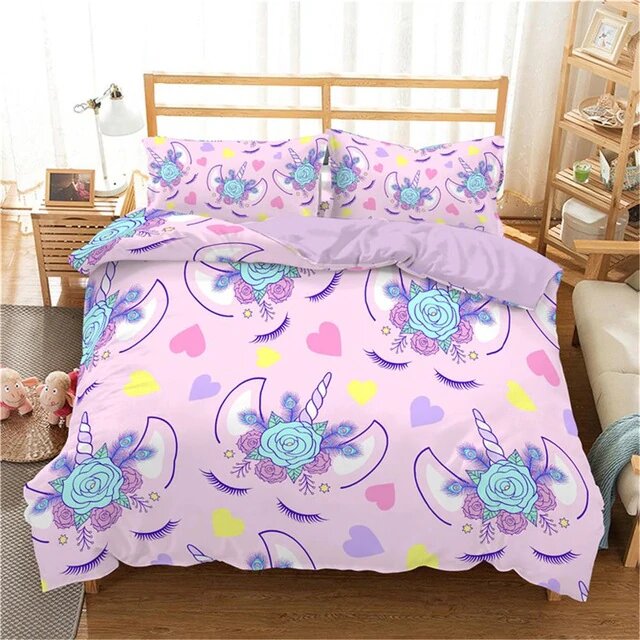 une housse de couette de 140x200 couleur rose style licorne