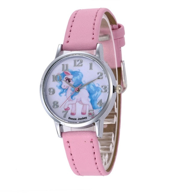 montre rose fille motif licorne mysterieuse