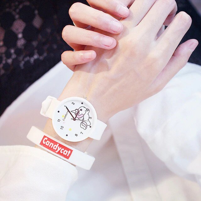 montre licorne simple