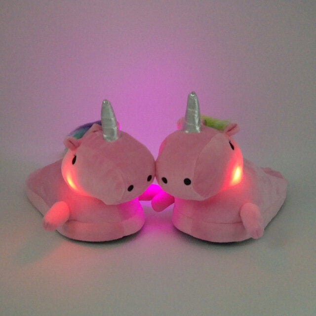 pantoufle licorne lumineuse rose