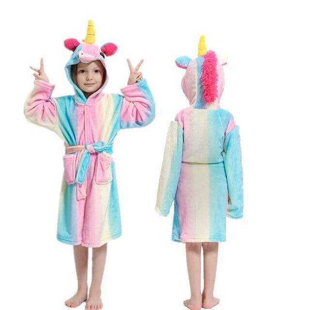 peignoir licorne pour une petite fille
