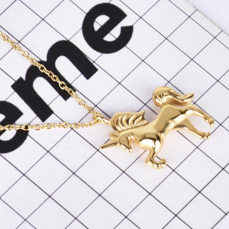 Collier Licorne Doré