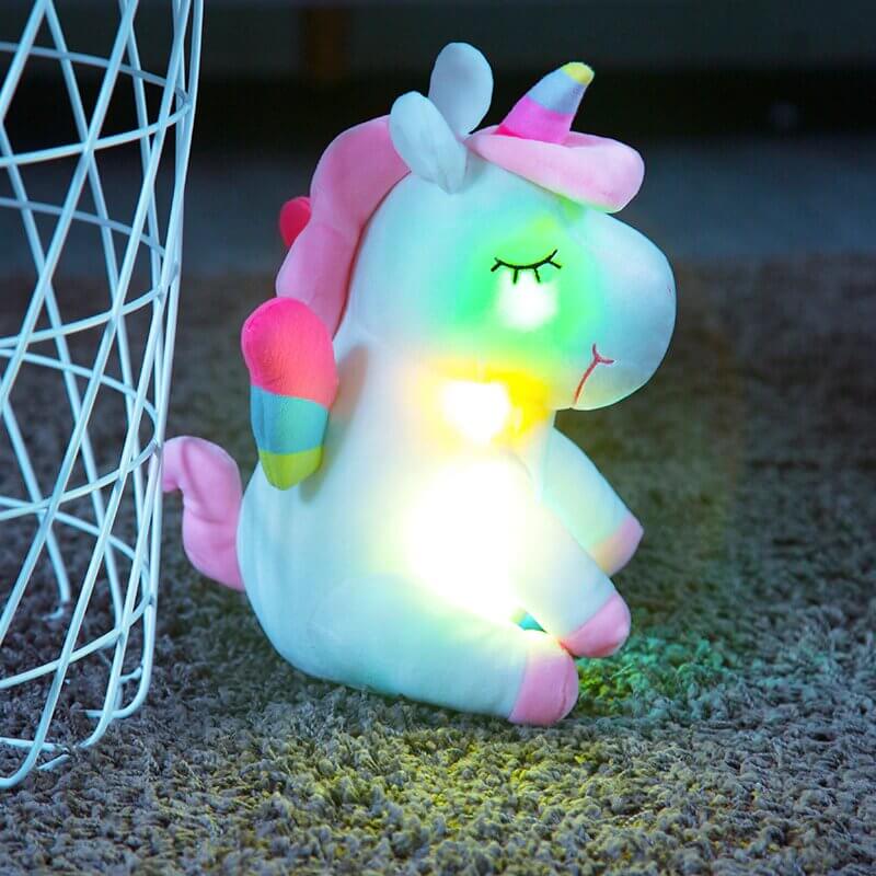 Petite licorne en peluche lumineuse - monde-licorne