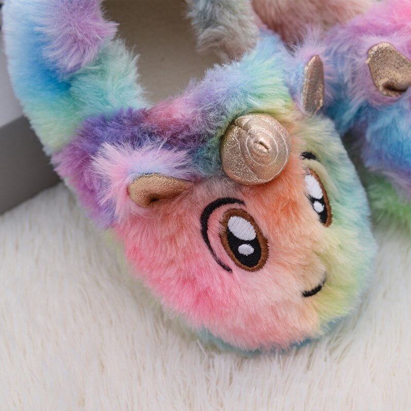 gros chausson licorne pour fille