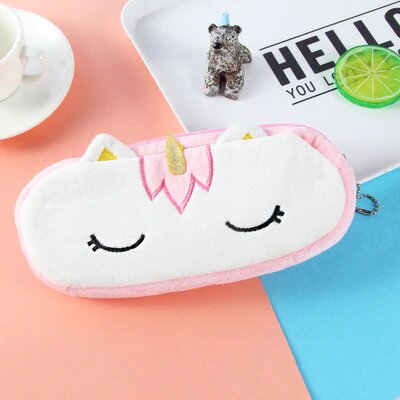 trousse en forme de tete licorne