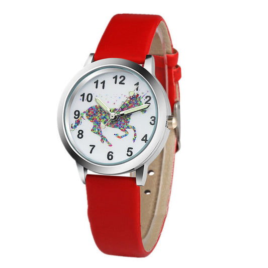 montre rose motif licorne galopante